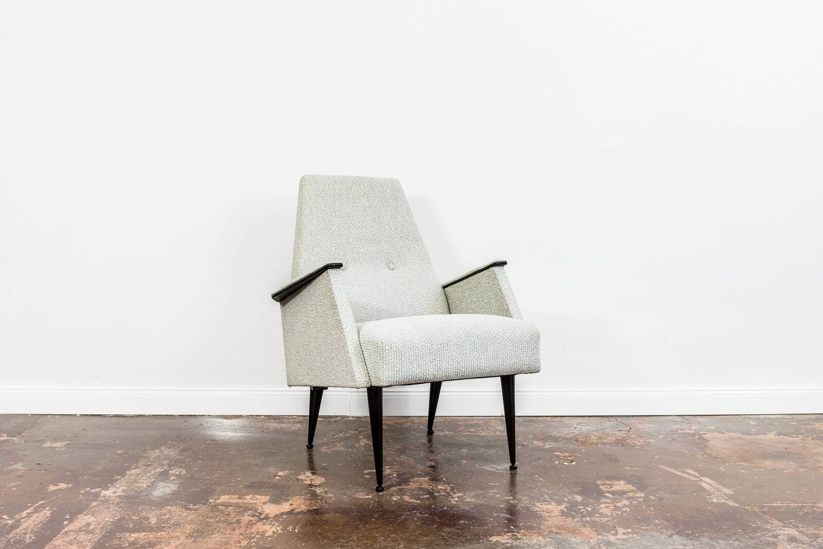 Vintage modernist armchair, Hungary, 1960s