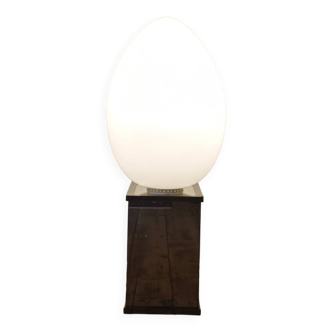 Lampe œuf Uovo par Ben Swildens en verre opalin Fontana Arte