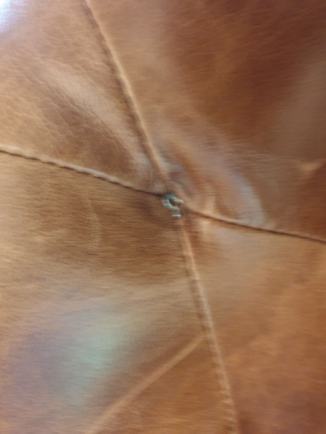 3-seater chesterfield sofa in tan leather