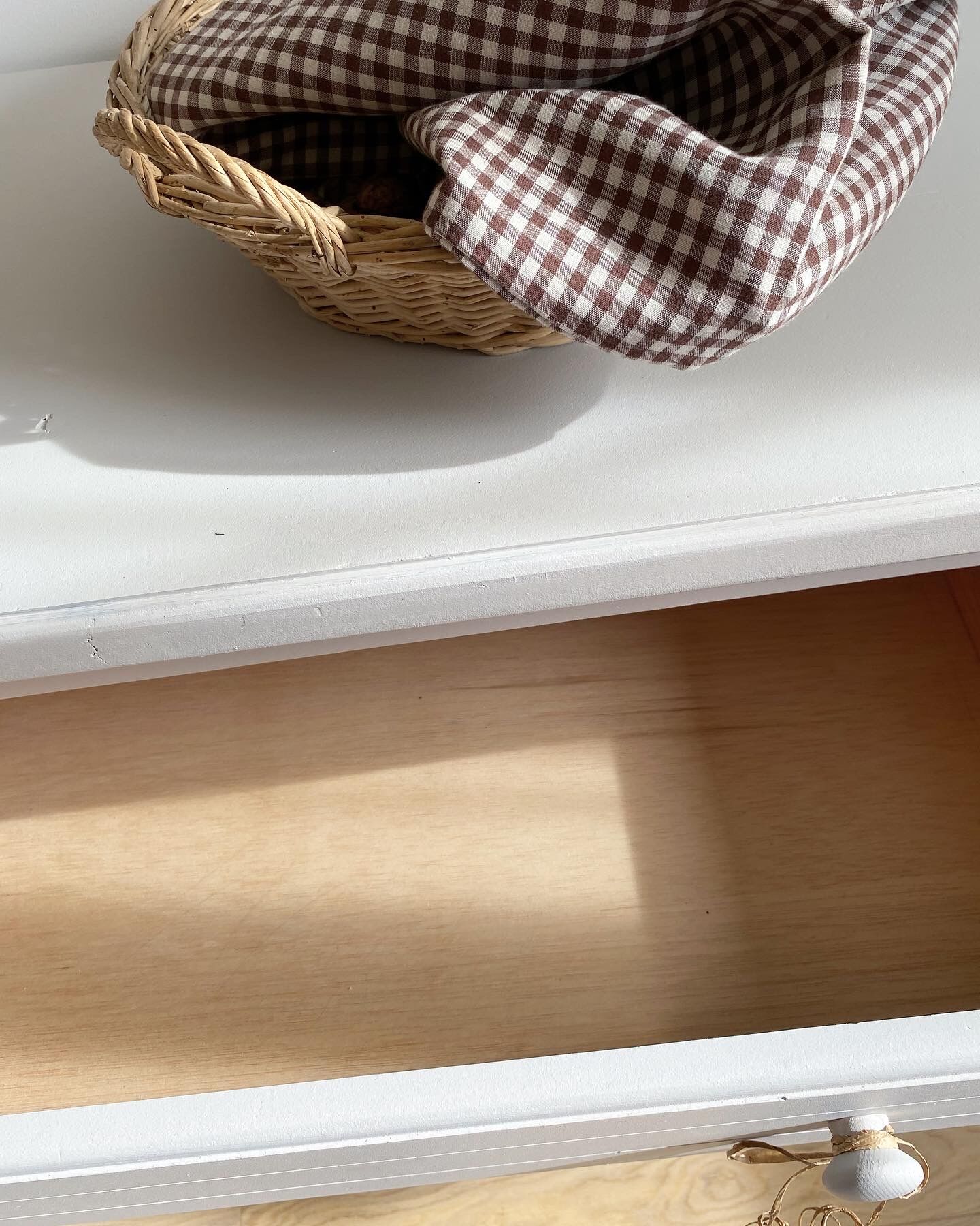 Commode vintage