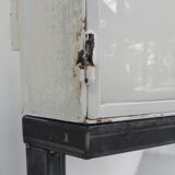 Art Deco display cabinet on legs, can also be hung