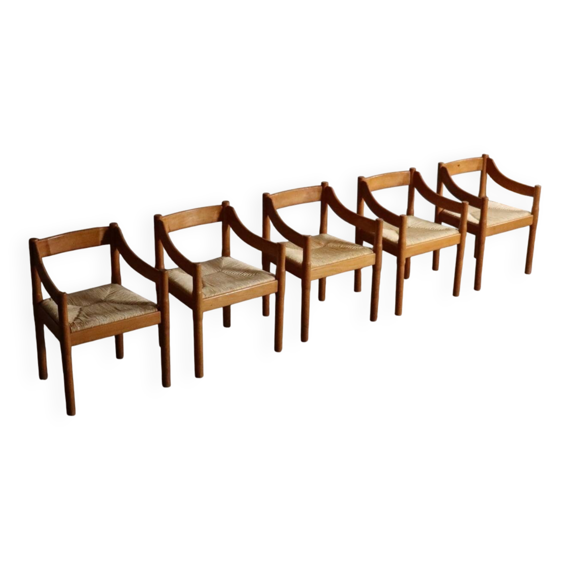 5 chaises Carimate par Vico Magistretti, Italie 1960