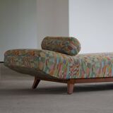 Art Deco bench, reupholstered in vintage fabric, Danish cabinetmaker, 1940s.