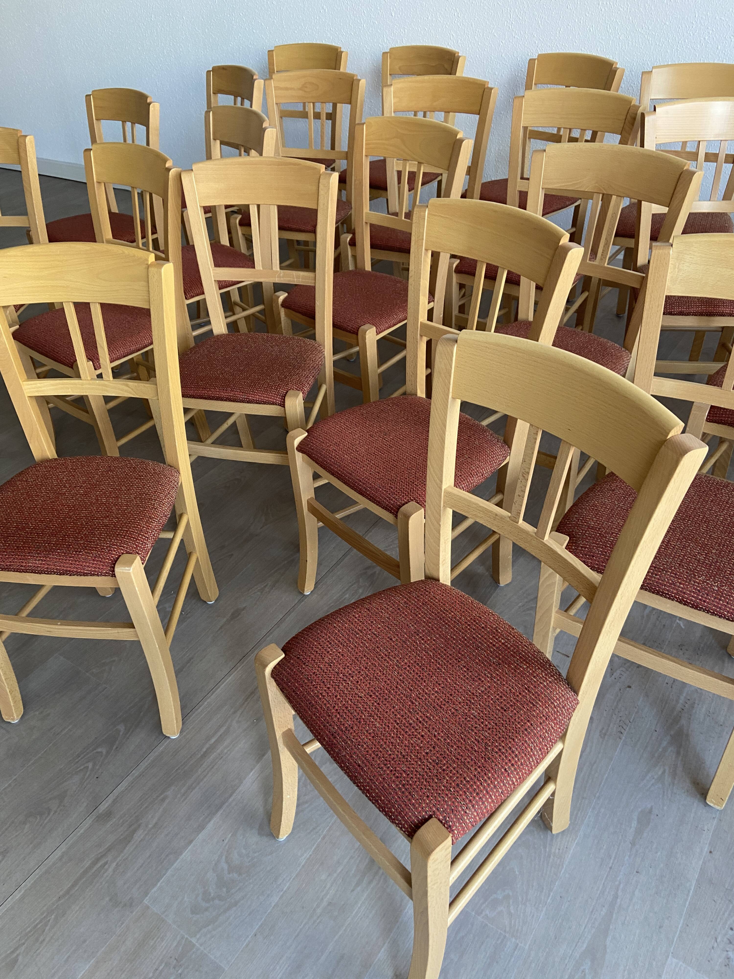 Set of 30 bistro restaurant chairs in beech wood