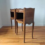 Paire de tables de chevet classique Louis xv