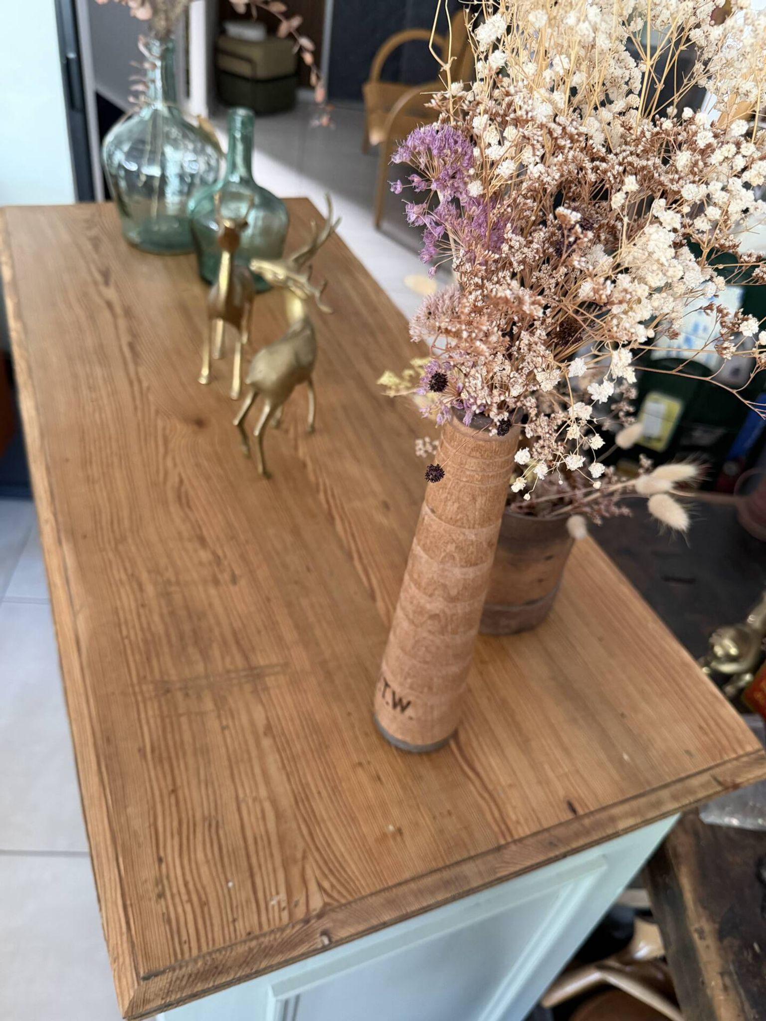 Buffet parisien vert amande vintage 