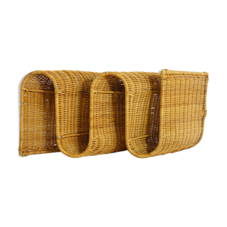 Magazine holder  in rattan wicker, wave shape 70s