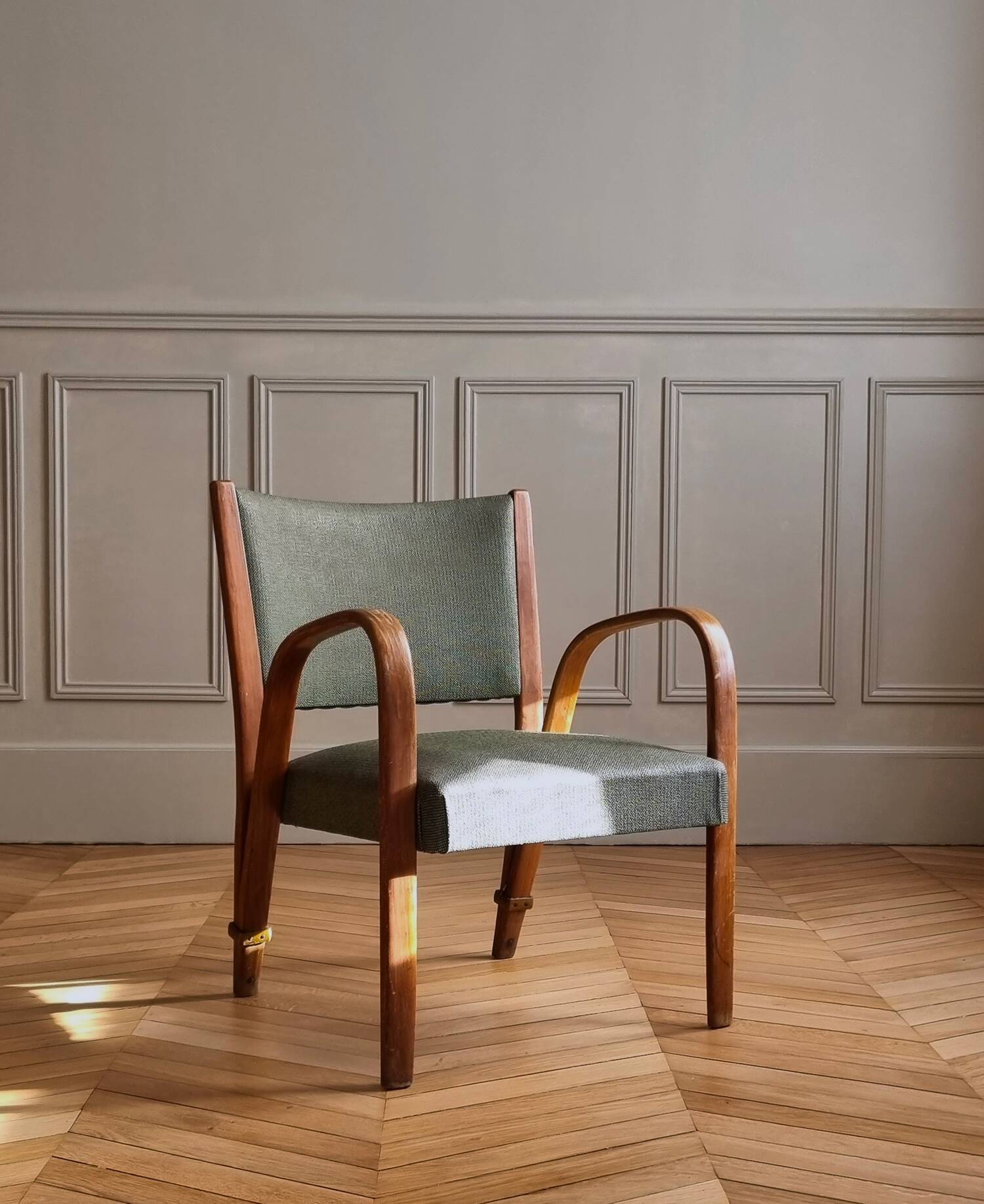 Fauteuil Bow Woods par Wilhem Von Bode pour Steiner