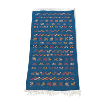 Tapis bleu à motifs berbères fait main  137x72cm
