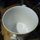 Paris porcelain pot cache