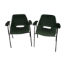 Paire de fauteuils "Tonneau" par Pierre Guariche