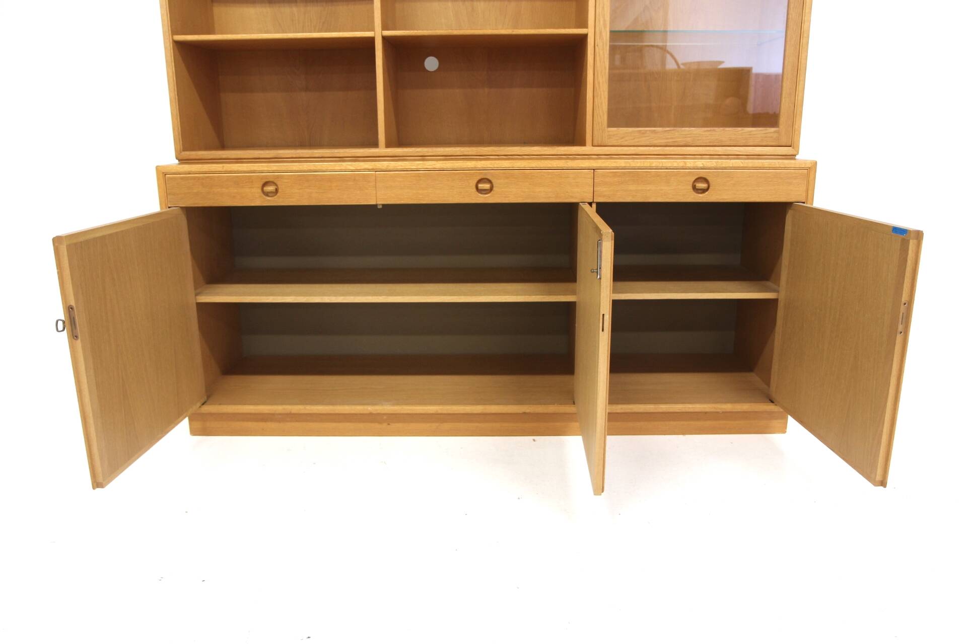 Bibliothèque scandinave en chêne, Skaraborgs Möbelindustri, Suède, 1960