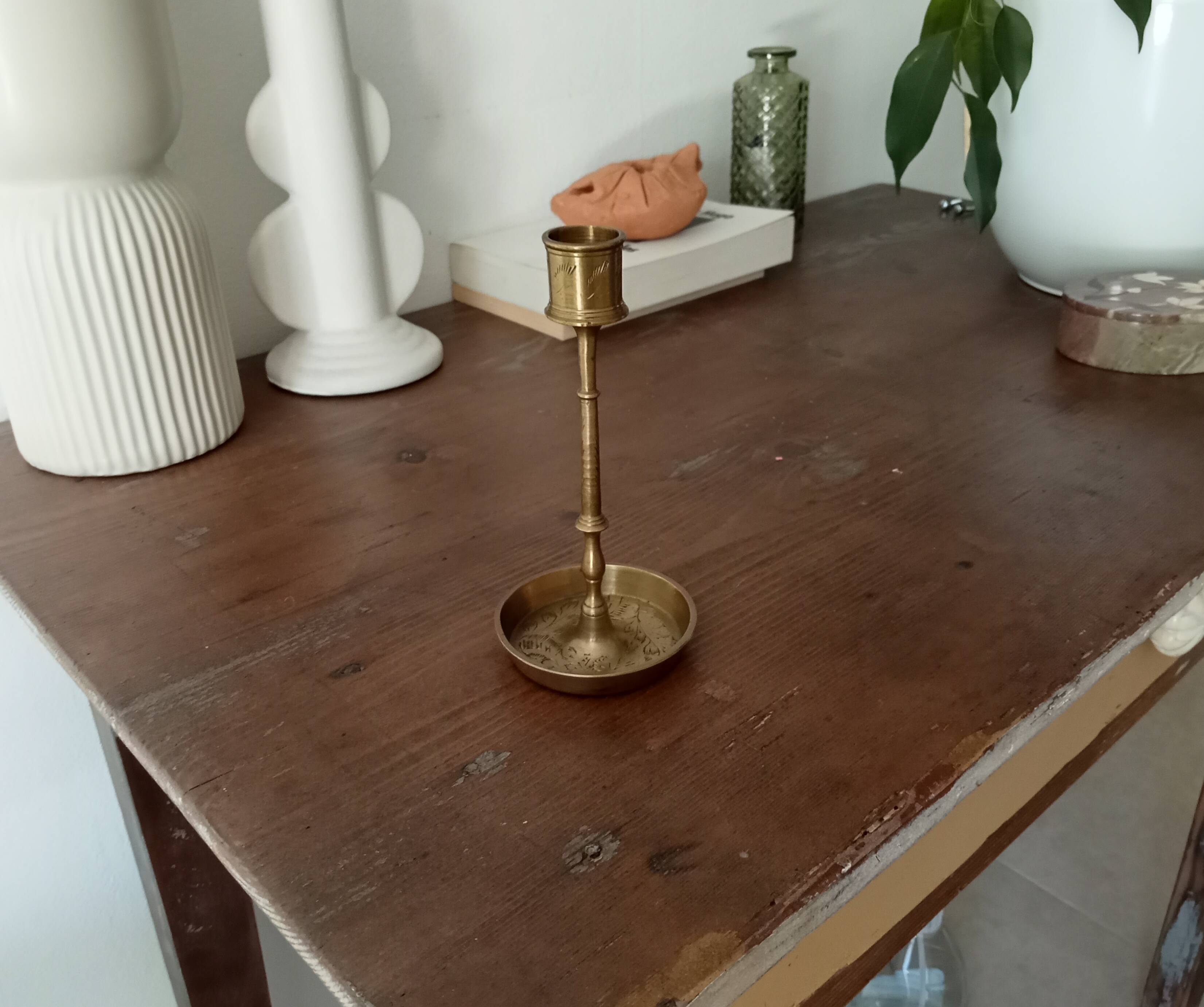 Vintage candle holder in solid gold brass