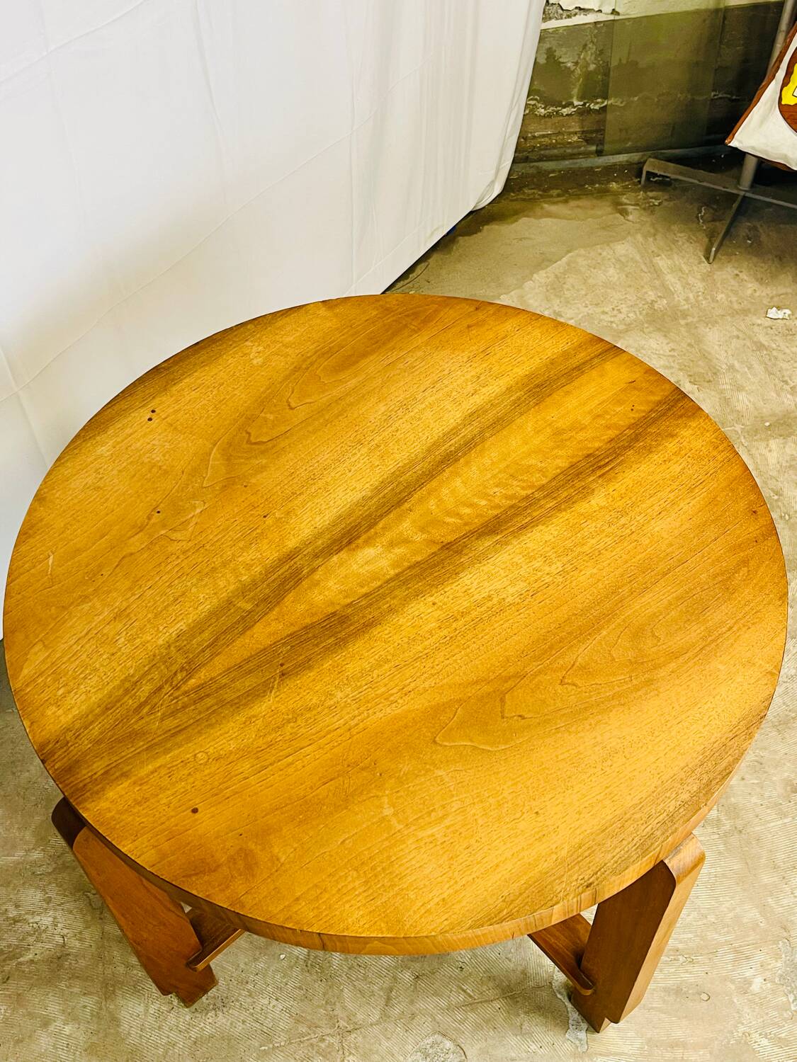 Art Deco round side table