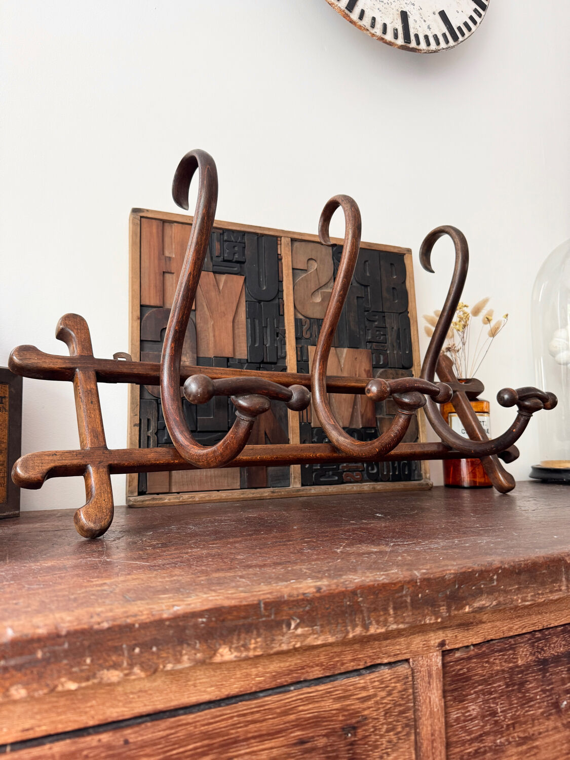 Porte manteau mural en bois Thonet