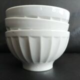 Set of 3 white ribbed bowls