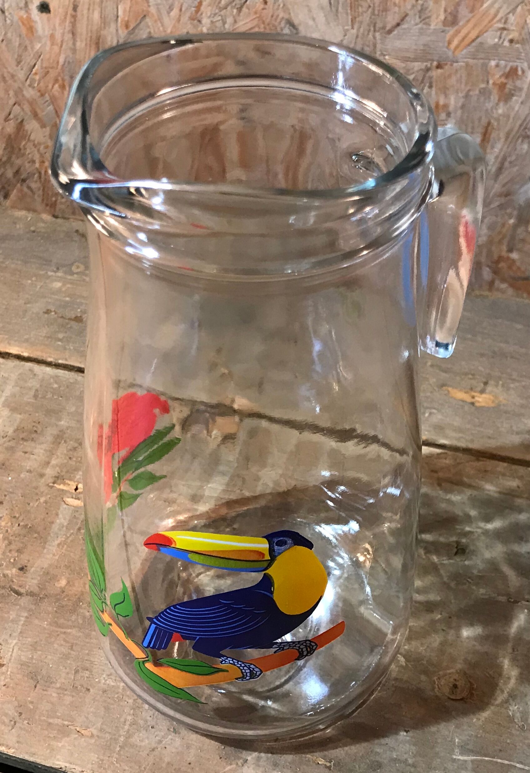 Toucan pitcher