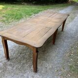 Large Table closes castle six feet oak