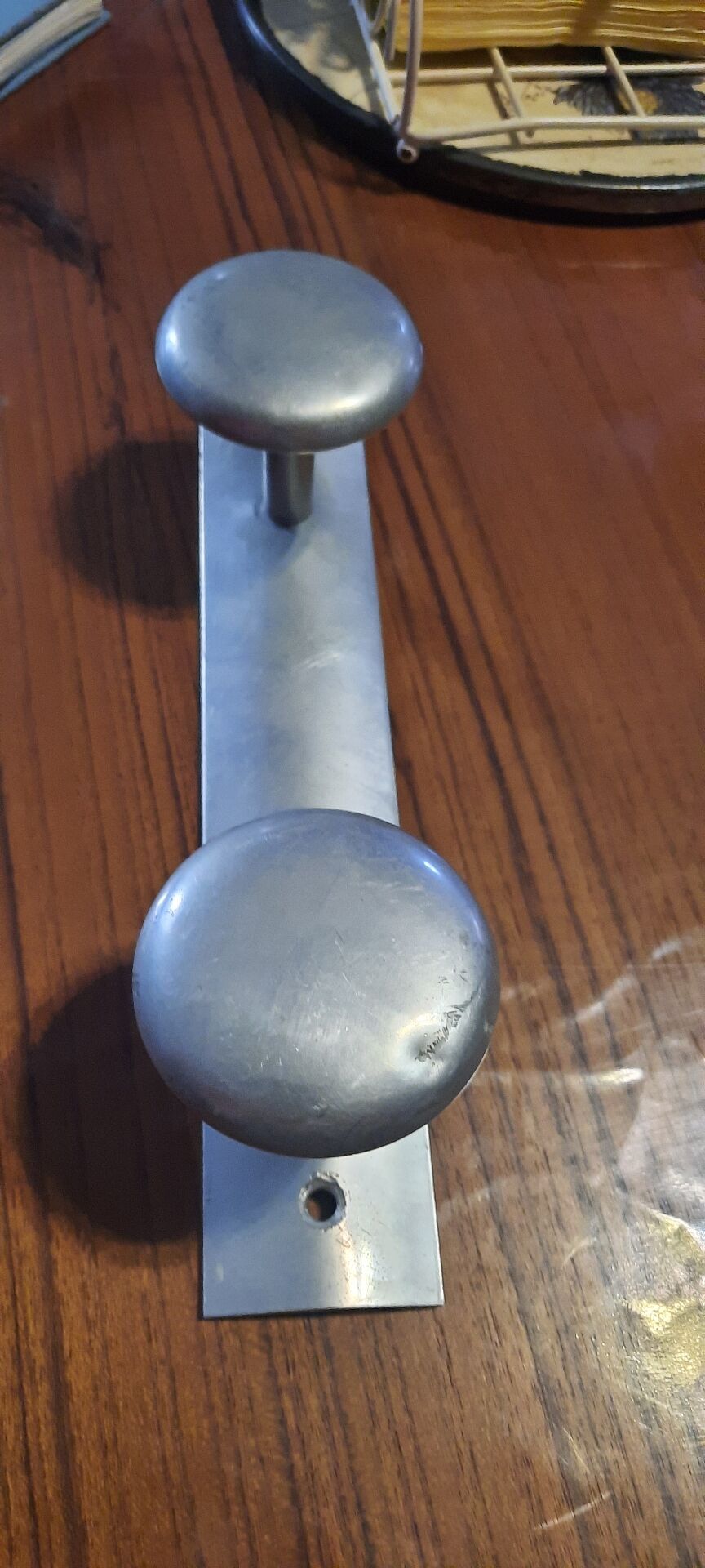 Set of 2 aluminium wall coat hooks