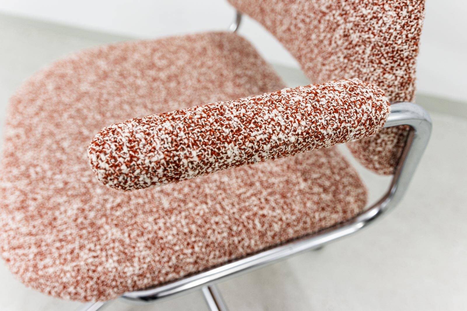 Chaise de bureau vintage de Kovona en tissu Kvadrat, années 1990.