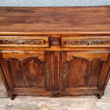 Louis XV period buffet in solid walnut around 1750