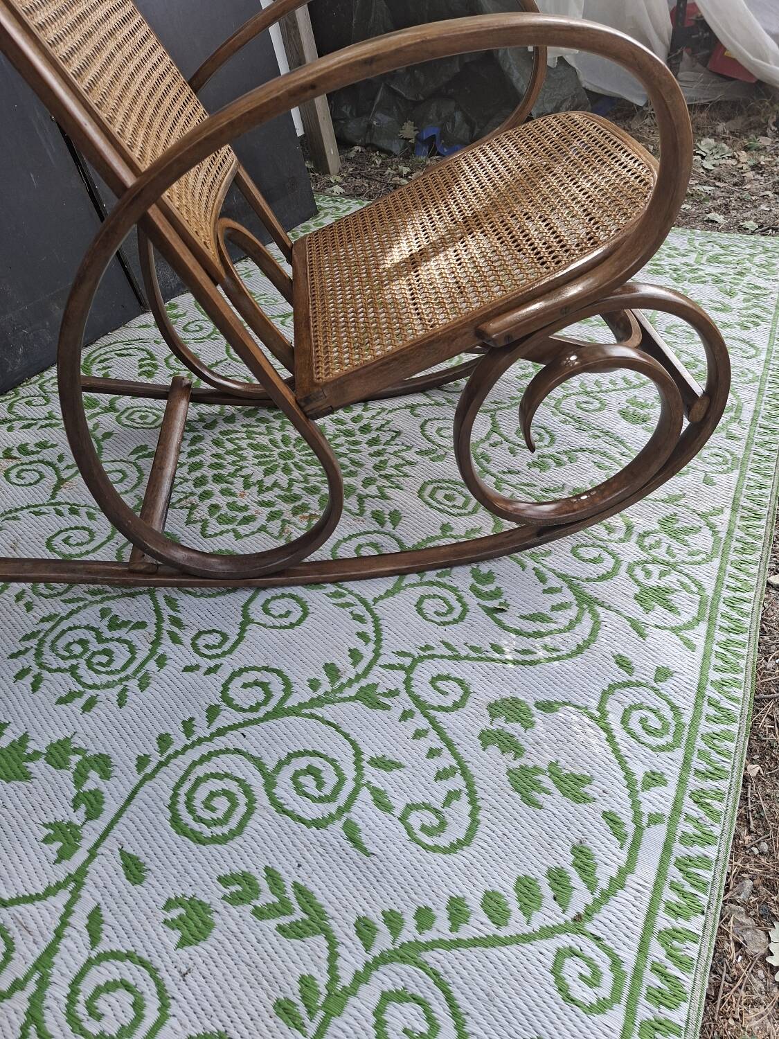 Rocking chair