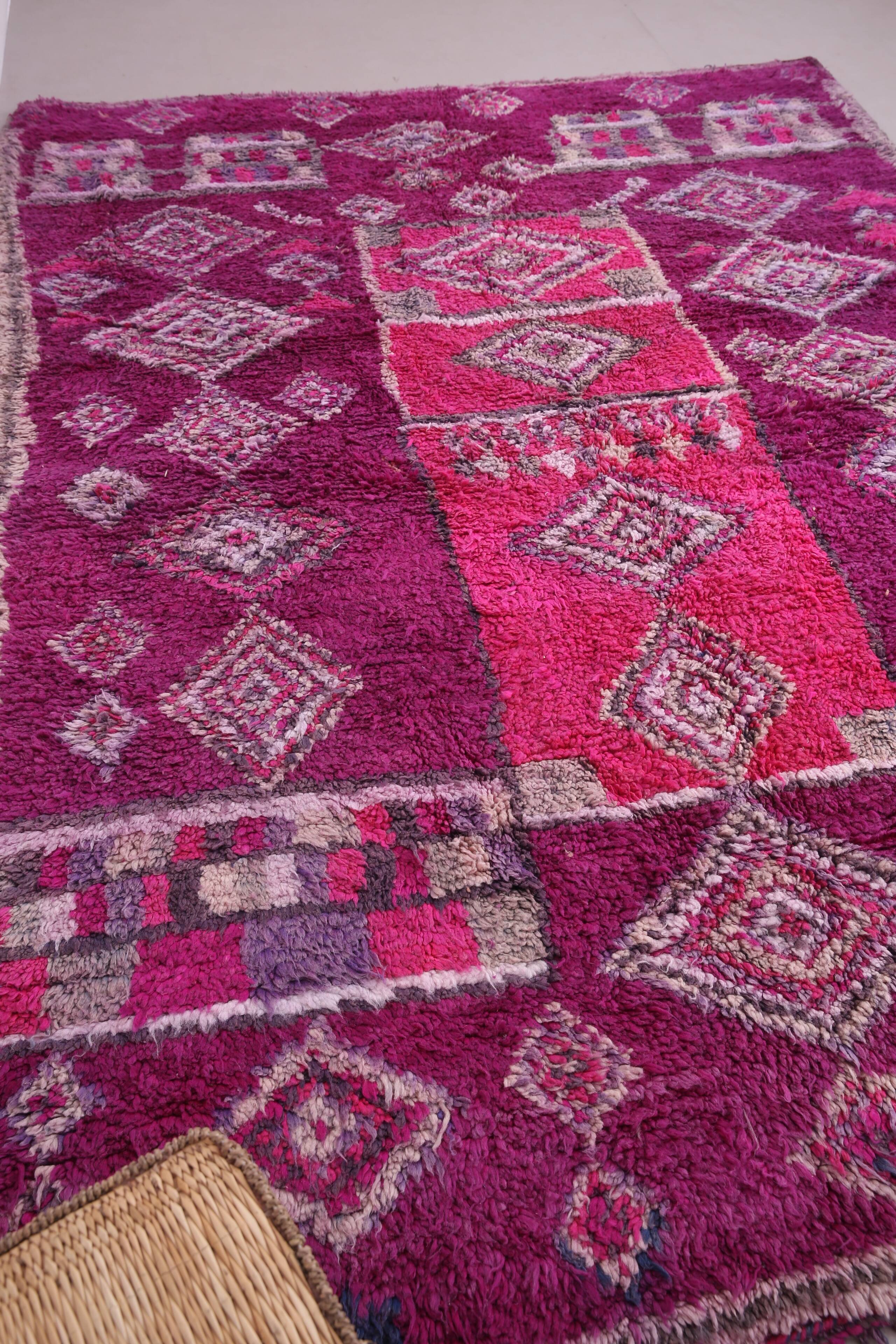 Purple vintage moroccan rug 228 x 317 cm - Handmade Berber Wool Rug