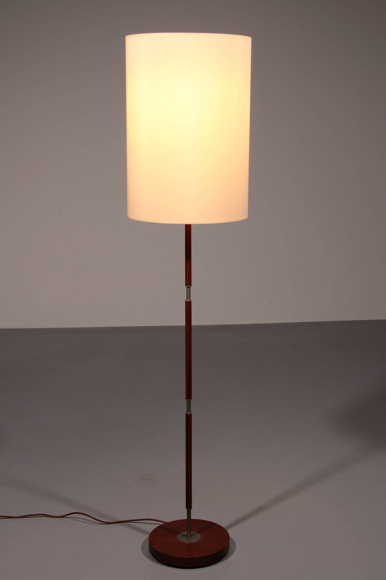 Temde teak and metal floor lamp with a new custom lampshade – 1960s elegance