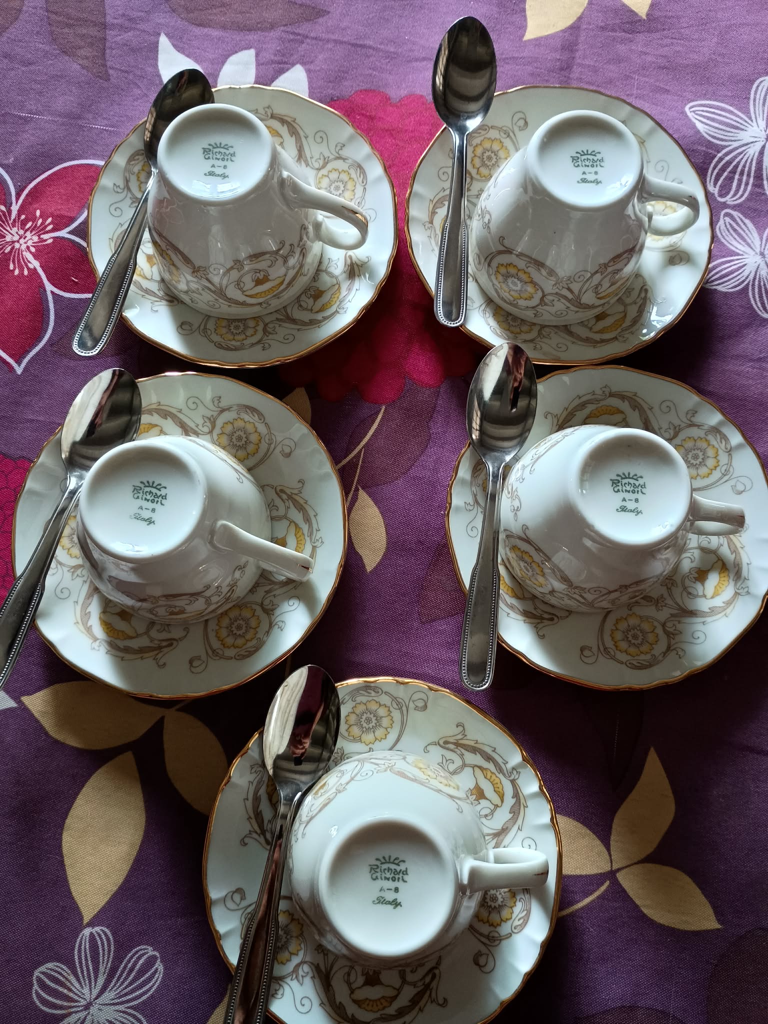 Richard Ginori cups