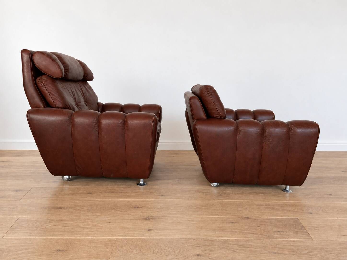 Vintage Danish mid-century lounge chairs by Svend Skipper in burgundy leather