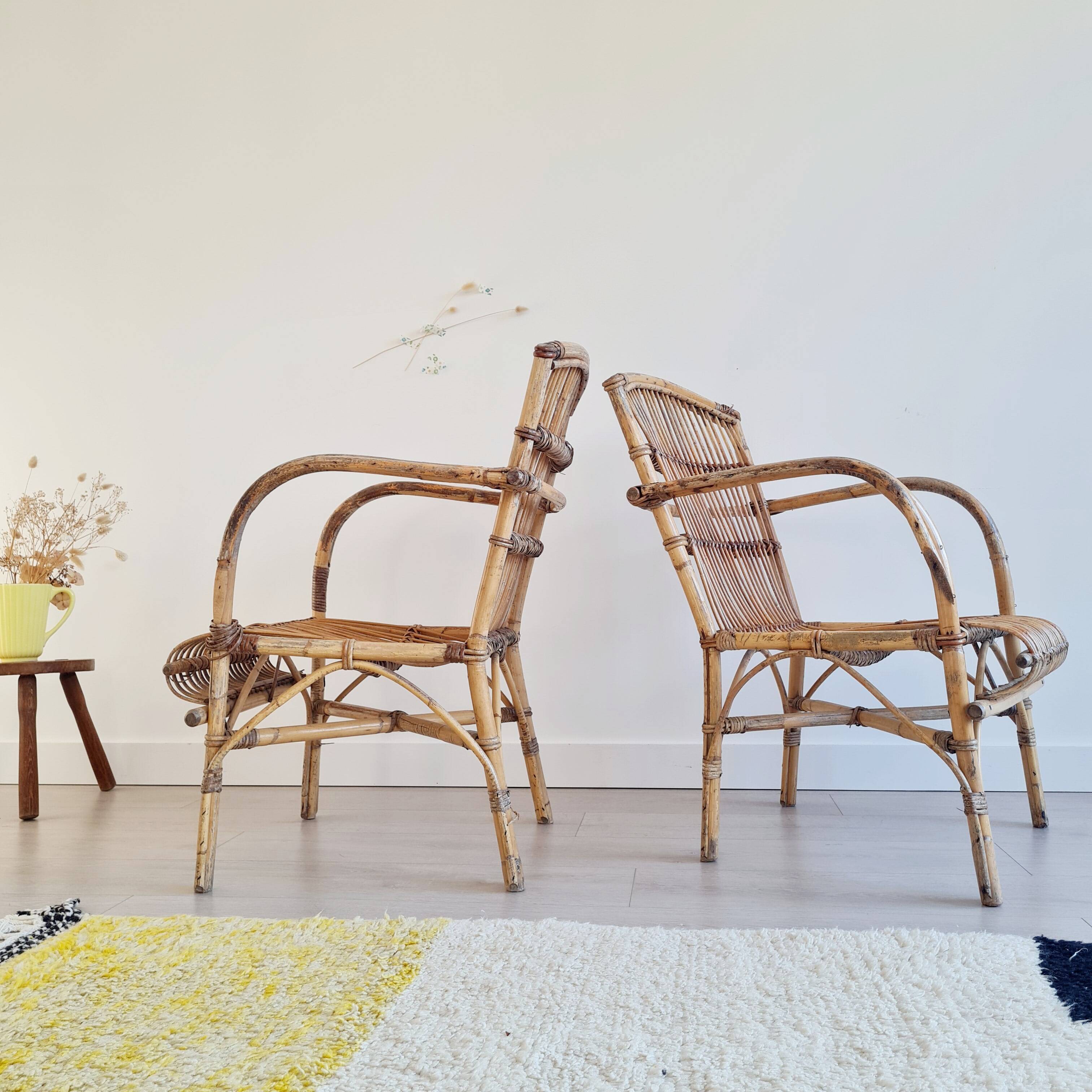 Paire de fauteuils anciens en rotin
