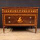 Commode en marqueterie de style Louis XVI italien du 20e siècle