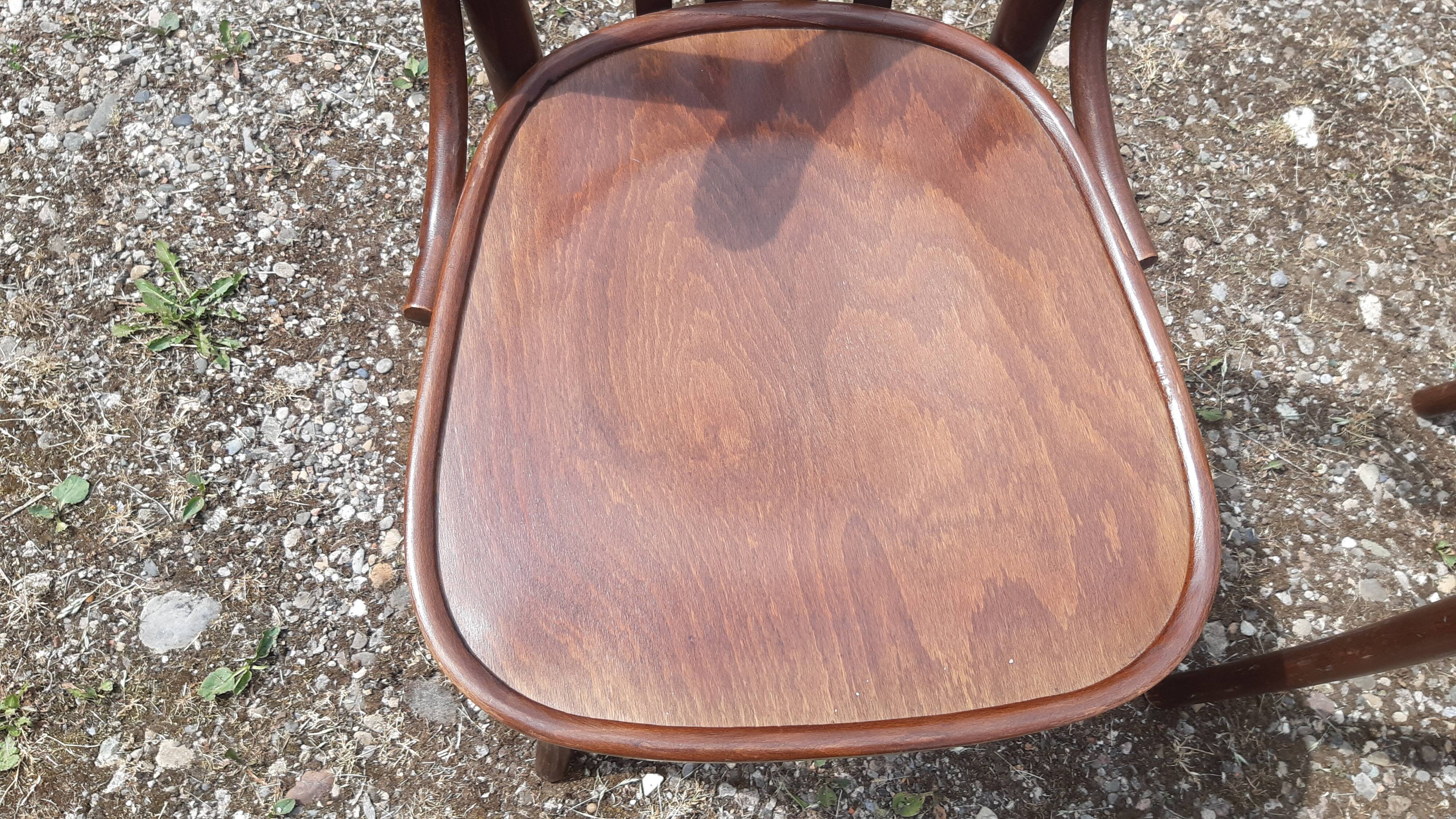 Set of 4 bistro chairs
