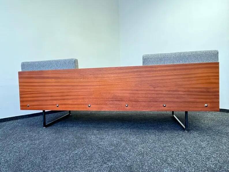 Mid century 2 seater Design Sofa/daybed in mahogany - 1970 / Czechoslovakia