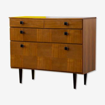 Scandinavian chest of drawers – 90 cm