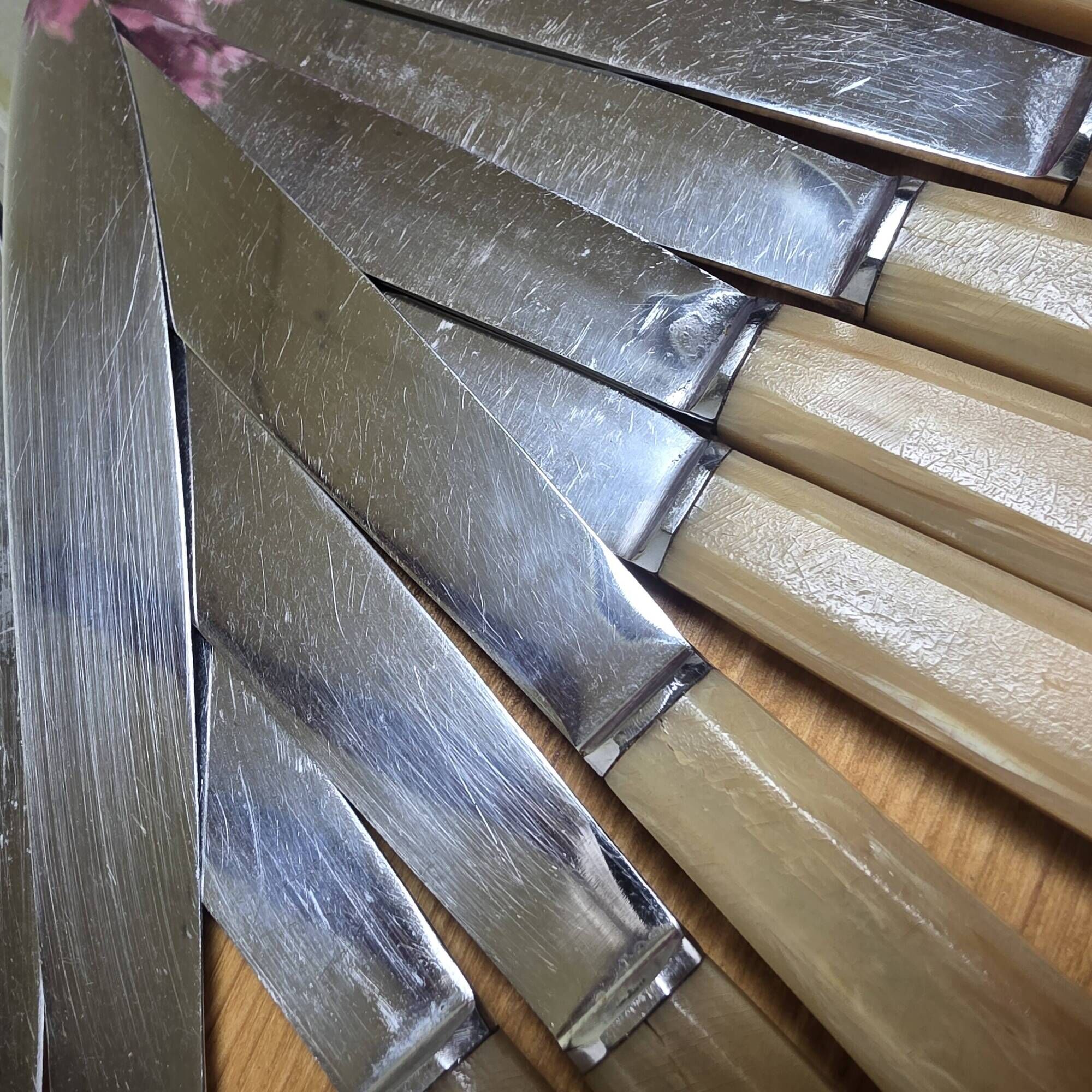 12 vintage knives in a box + 1 butter knife