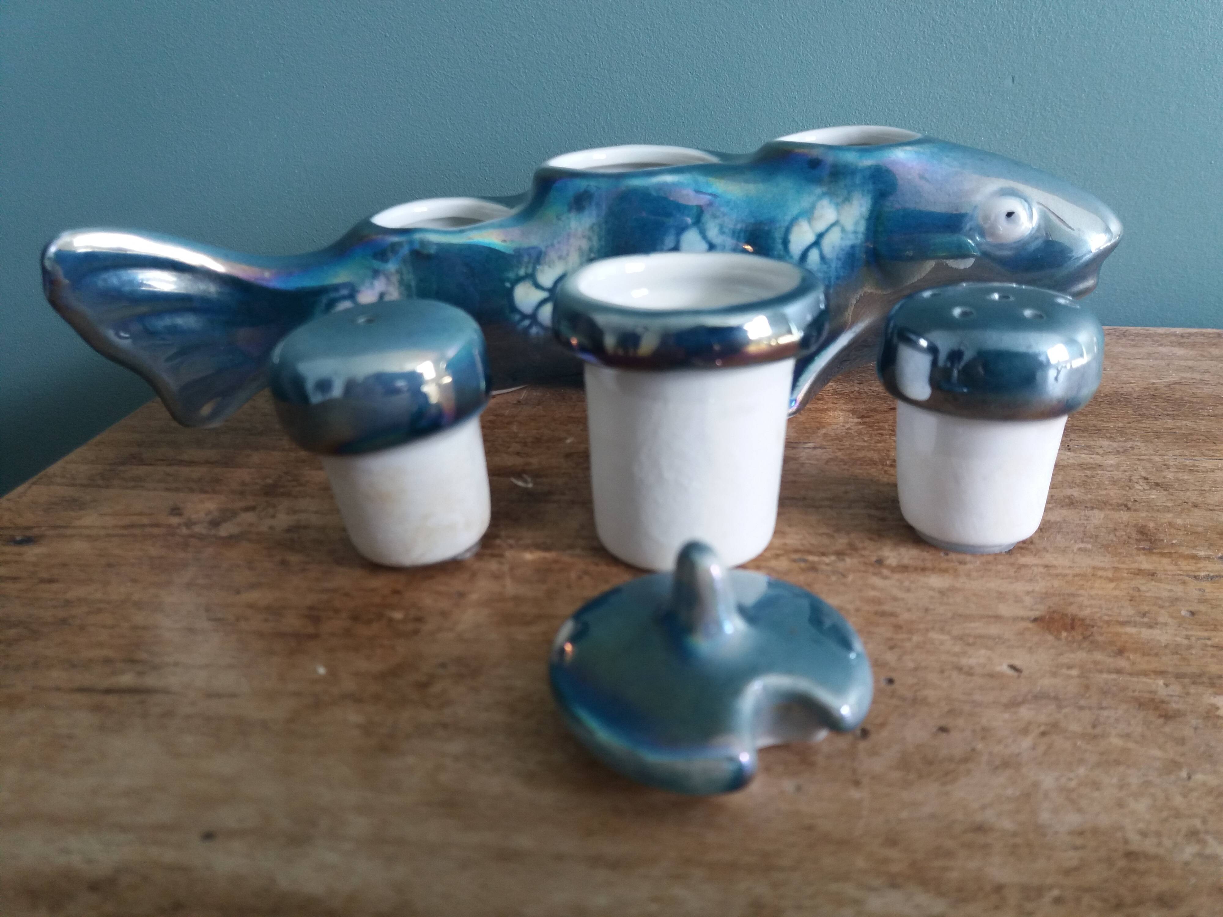 Zoomorphic salt and pepper shaker, porcelain fish