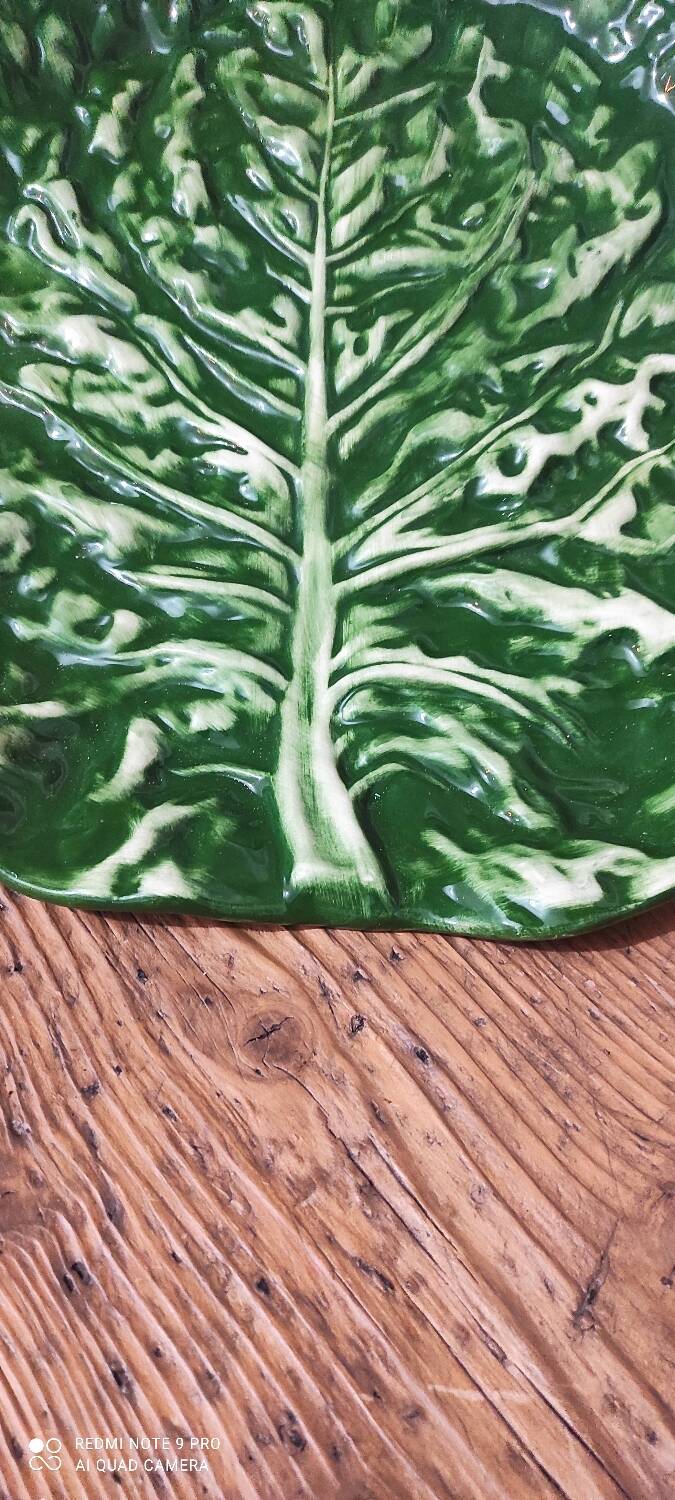 Grand plat Feuille de Chou Barbotine