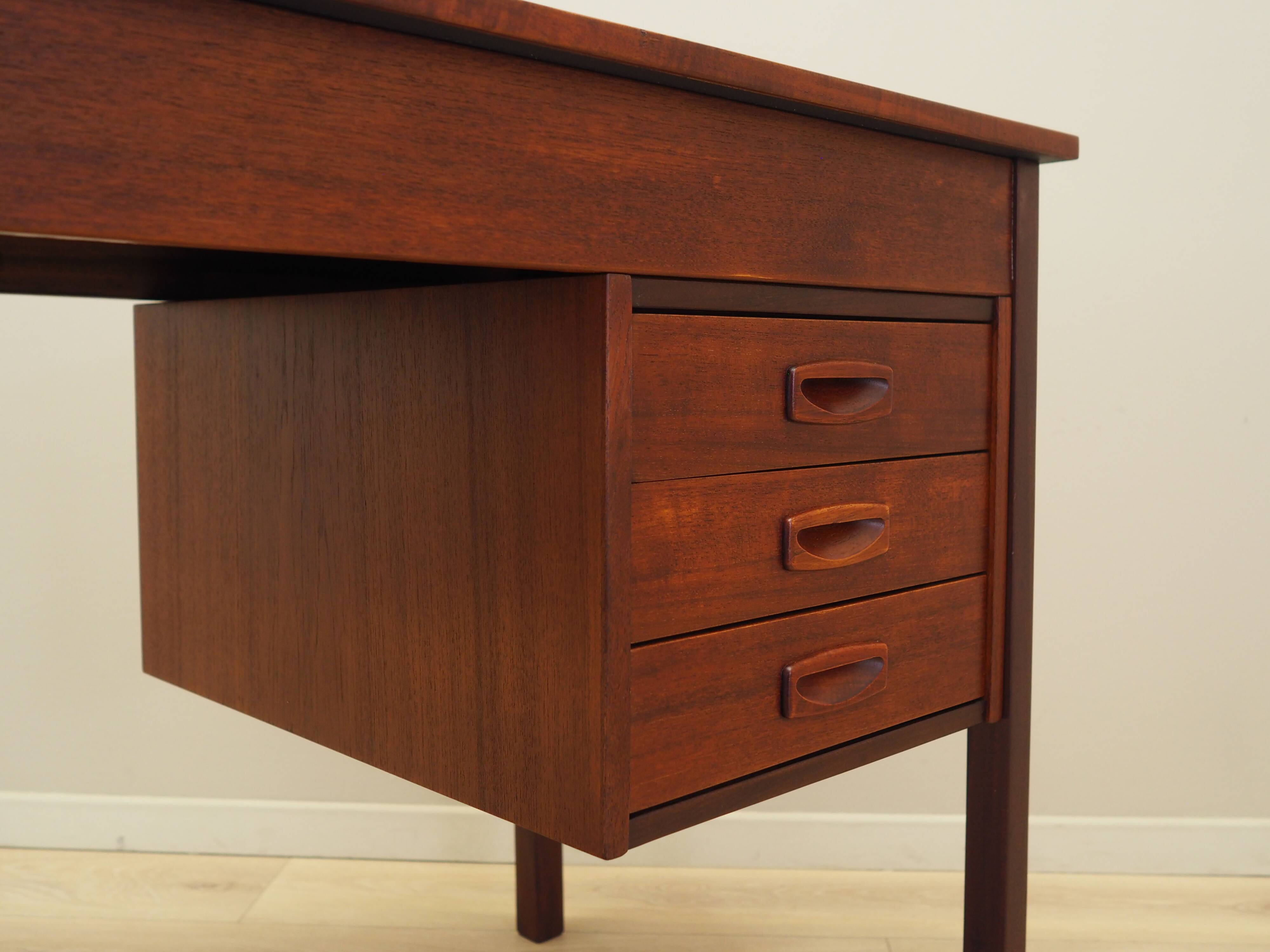 Teak desk, Danish design, 1970s, production: Denmark