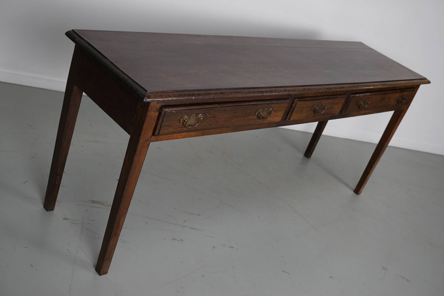Vintage English Rustic Farmhouse Oak Side Table, 1950s