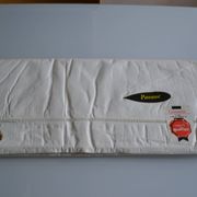 Antique linen sheet with Venetian scalloped edge, 240 x 325 cm, New Old Stock