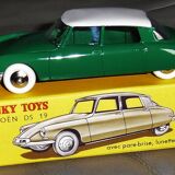 "Citroën DS19" Dinky Toys 1958 - 1.43rd + booklet