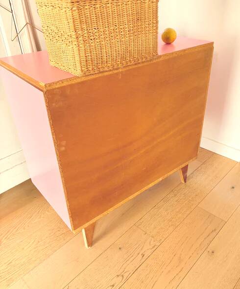 Vintage "Raspberry" chest of drawers