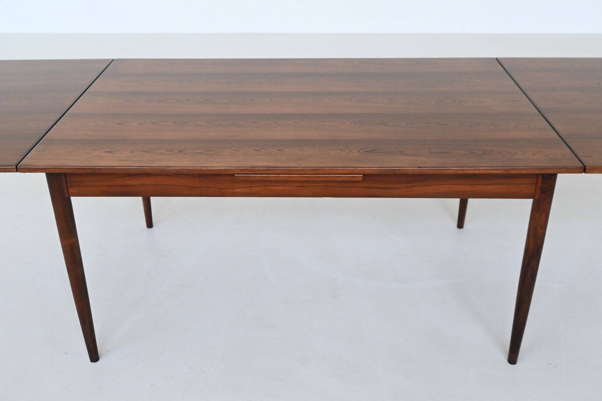 Niels Otto Moller large extendable dining table in rosewood Denmark 1960