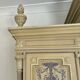 Armoire Laquée de Style Louis XVI