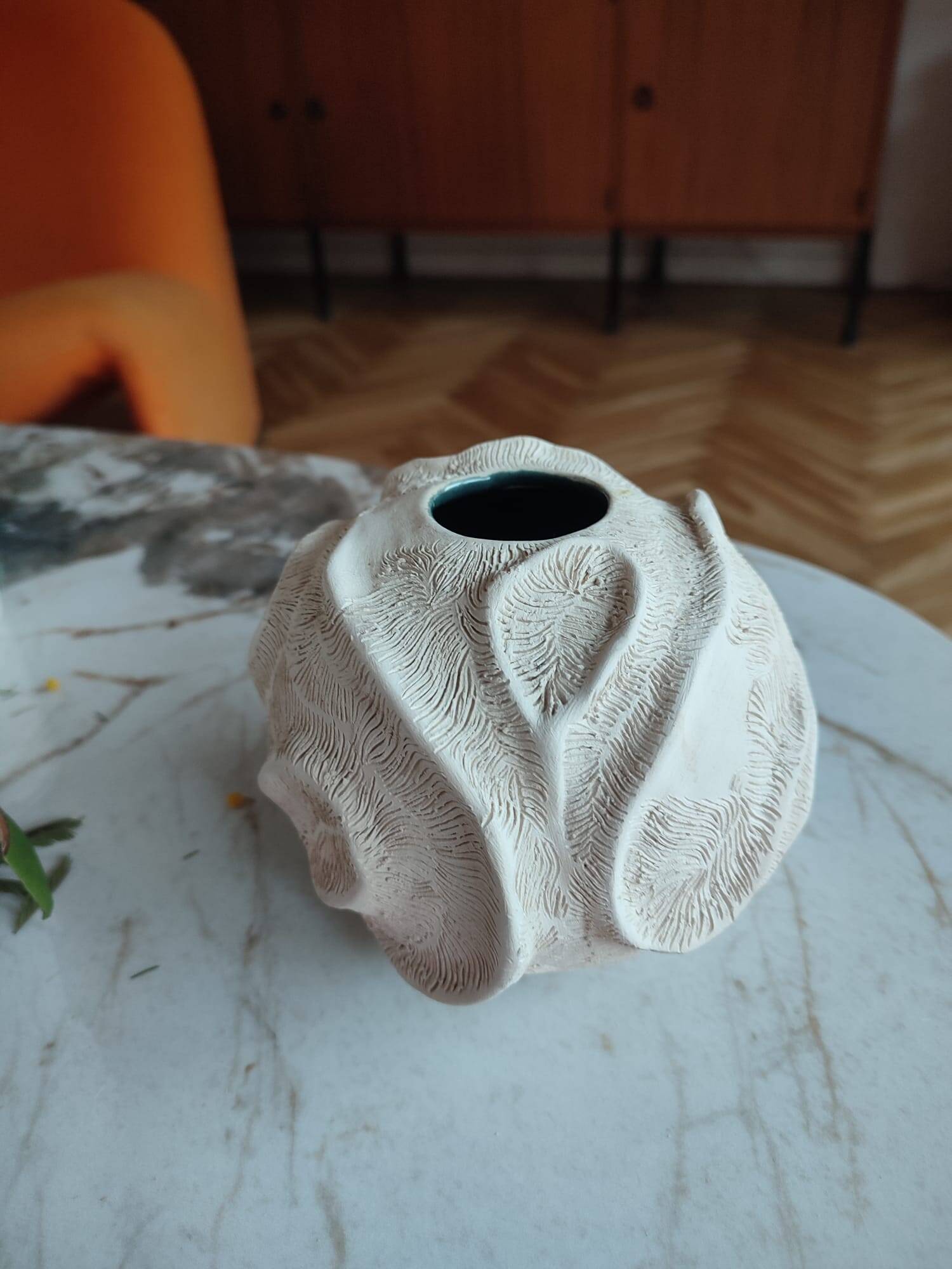 Round matte ceramic vase