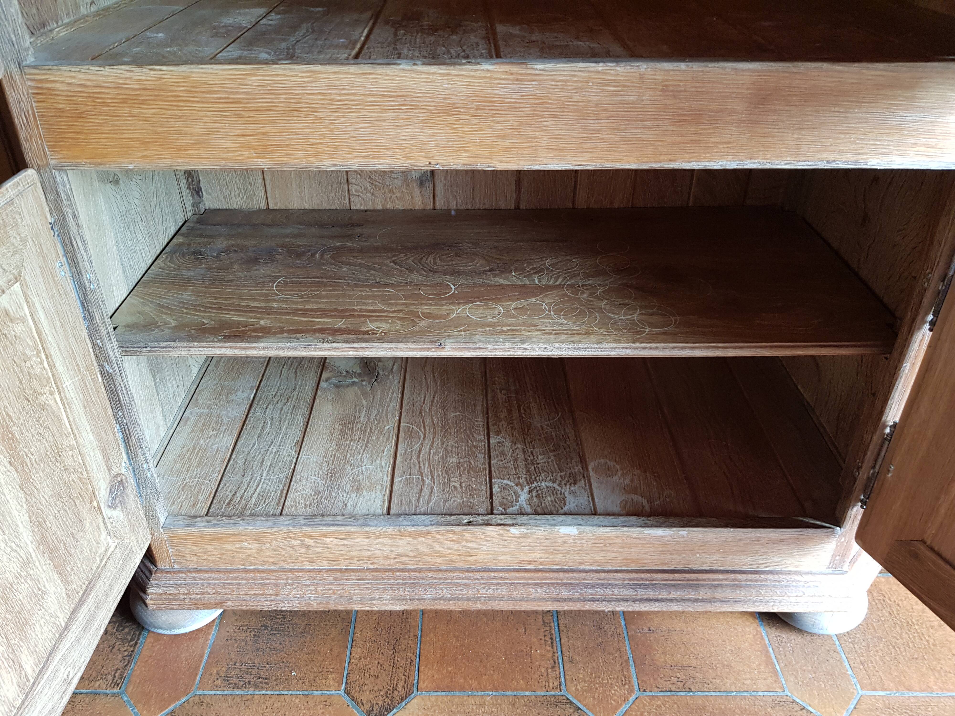 Bahut high raw oak 80s by local carpenter