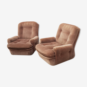 Pair of Airborne chairs 1970