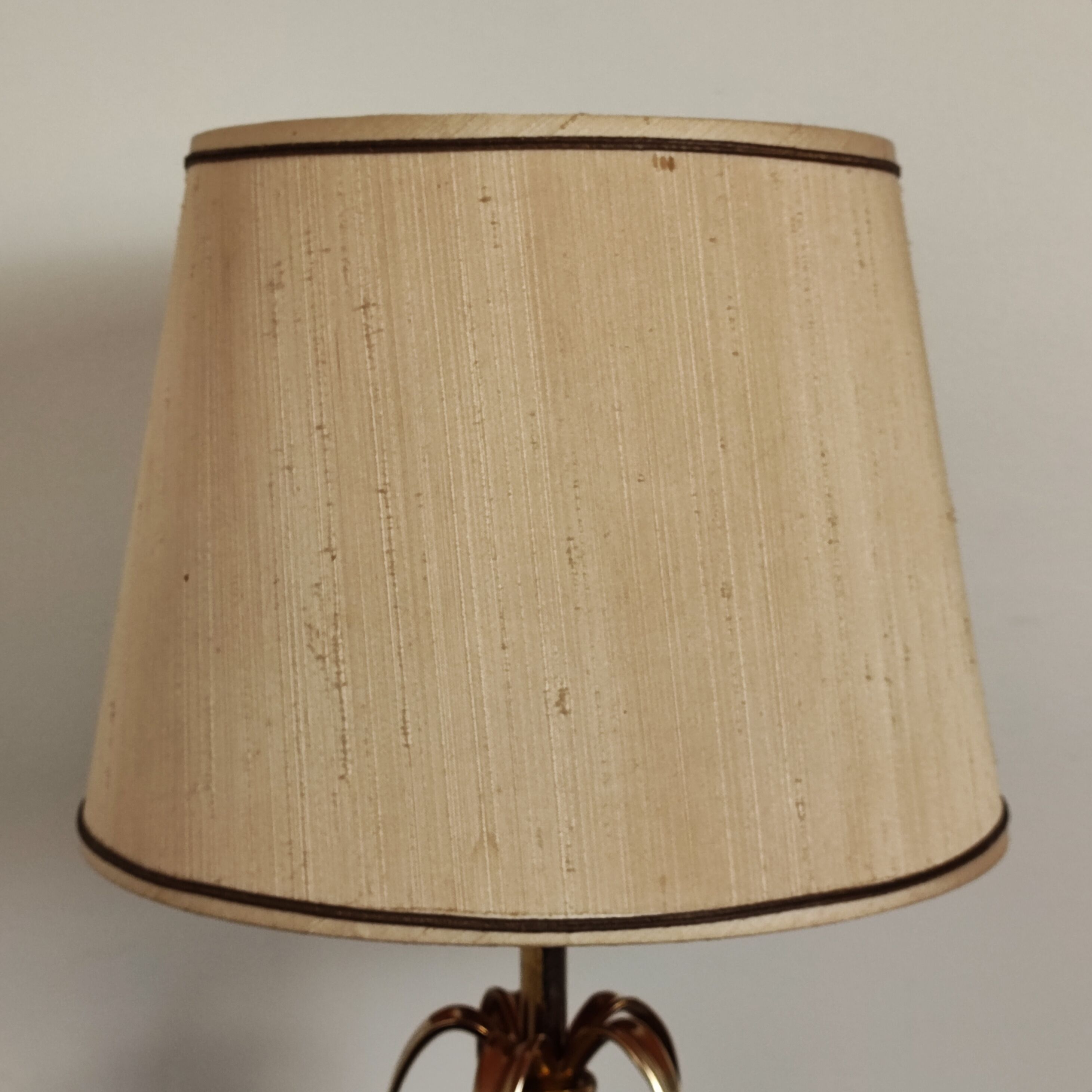 Pineapple lamp 80'