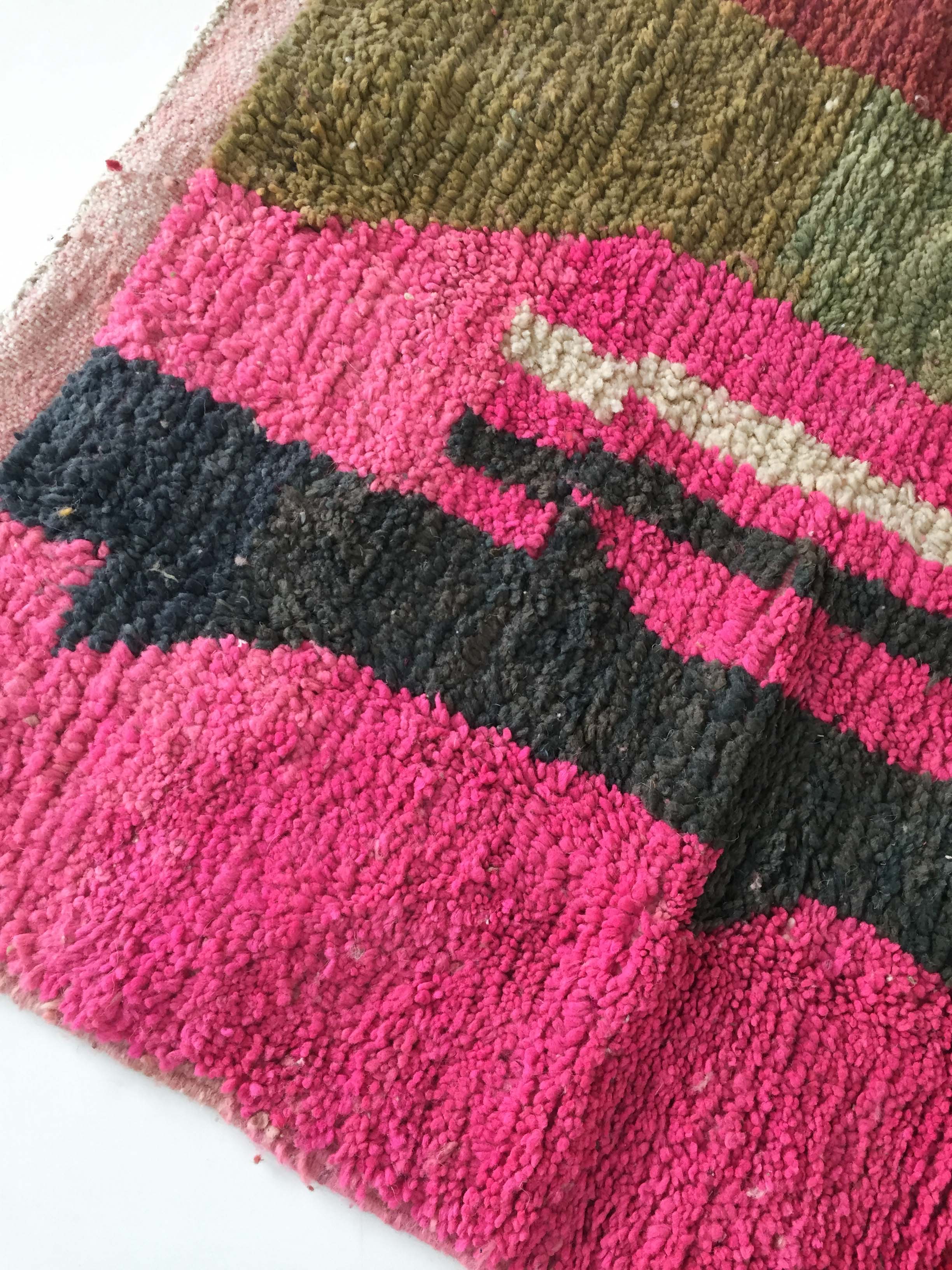 Moroccan Berber carpet Boujaad pink with colorful patterns 153x104cm